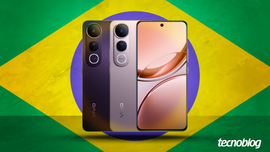 Imagem mostra três celulares Vivo Mobile lado a lado. Os dois primeiros com a parte traseira à frente, e o terceiro com a tela à mostra. Ao fundo, está a bandeira do Brasil.