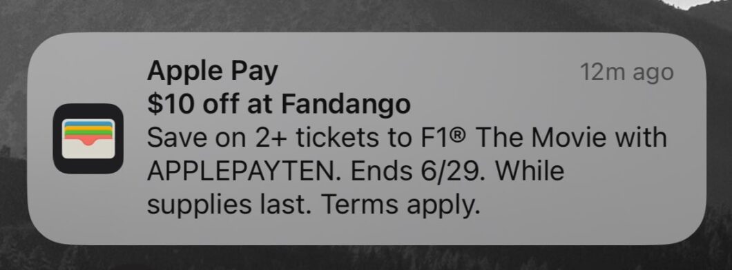 Notificação do Apple Pay promovendo F1: O Filme