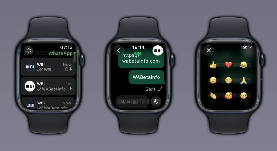 Imagem com três telas do WhatsApp exibidas em um Apple Watch. Na primeira, aparece a lista de conversas com contatos identificados como “WBI”. Na segunda, uma conversa mostra balões verdes com mensagens. Na terceira, surge um painel de reações com emojis. O fundo é escuro e a interface segue o estilo visual do aplicativo no iPhone.