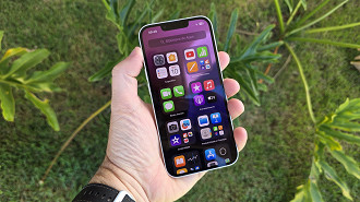 iPhone 16e iPhone 16e