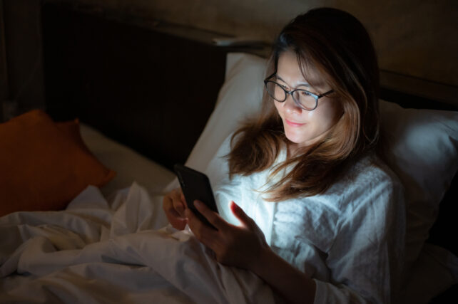 blue-light glasses worn during the evening, boosted melatonin levels by 58%