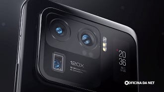 Mi 11 Ultra já tinha uma tela traseira. Imagem: Reprodução Mi 11 Ultra já tinha uma tela traseira. Imagem: Reprodução