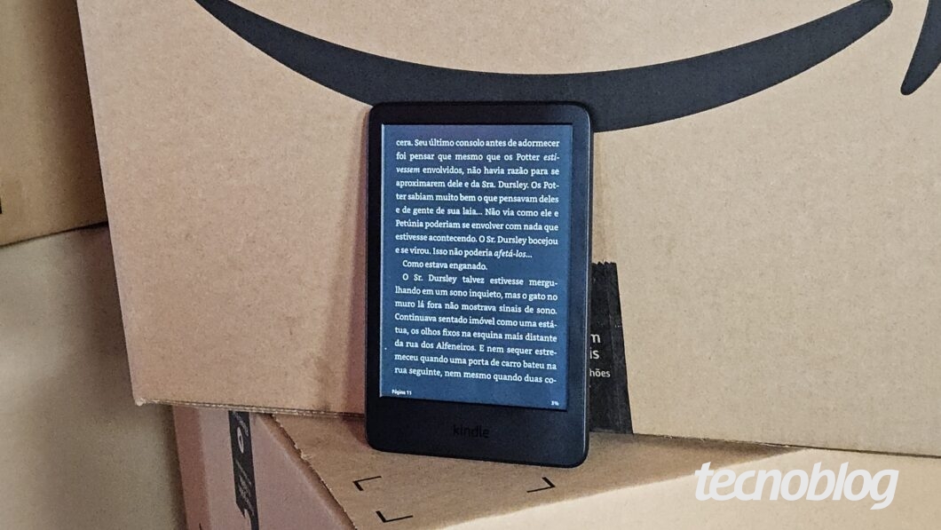 Kindle 2024 (Imagem: Laura Canal/Tecnoblog)
