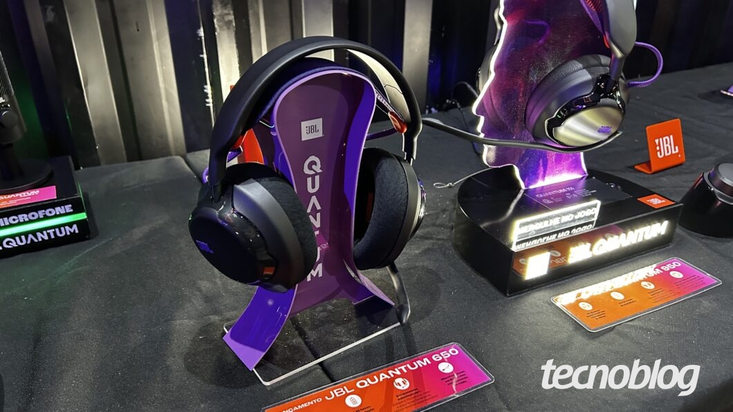 Headset JBL Quantum 650