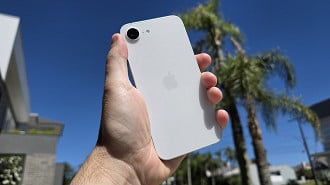 iPhone 16e