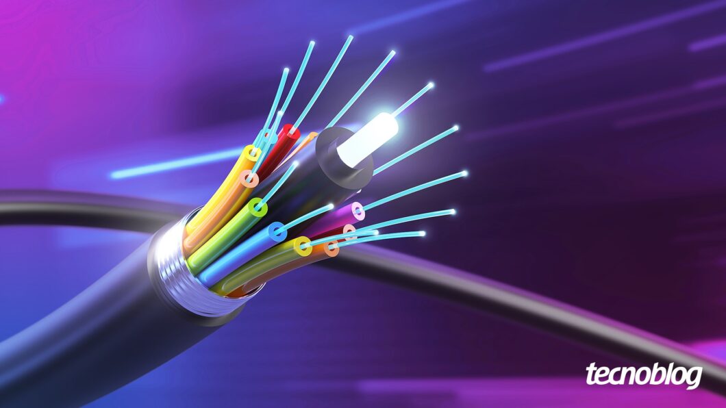 Cabo de fibra óptica