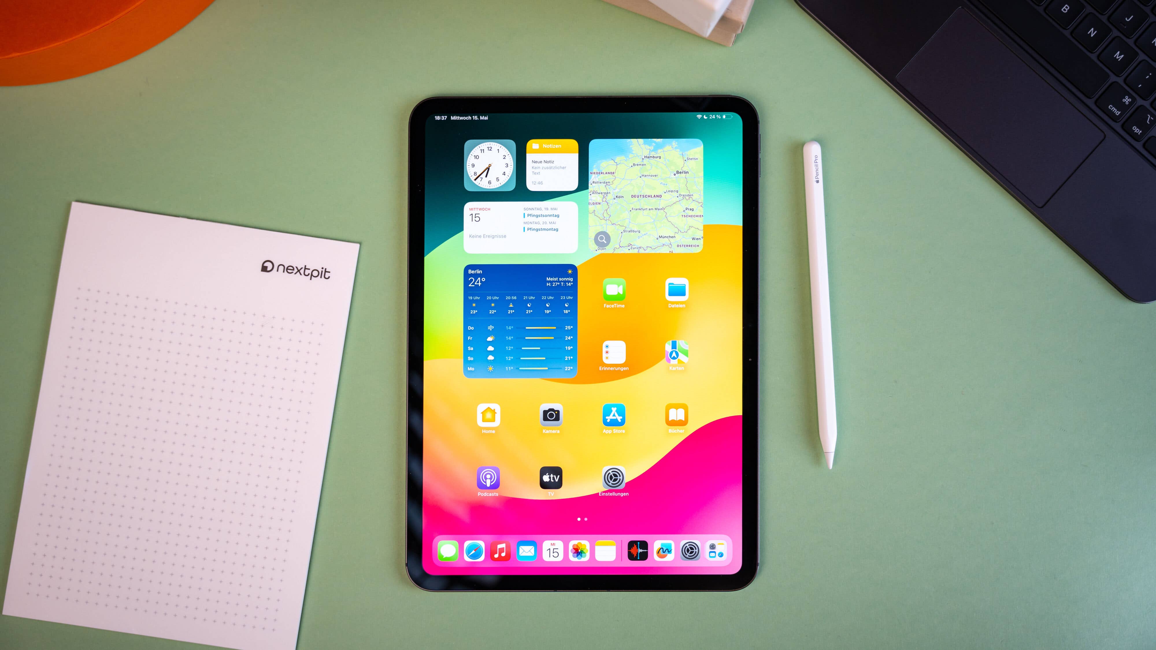 The new OLED iPad Pro display delivers excellent contrast, colors. and brightness.
