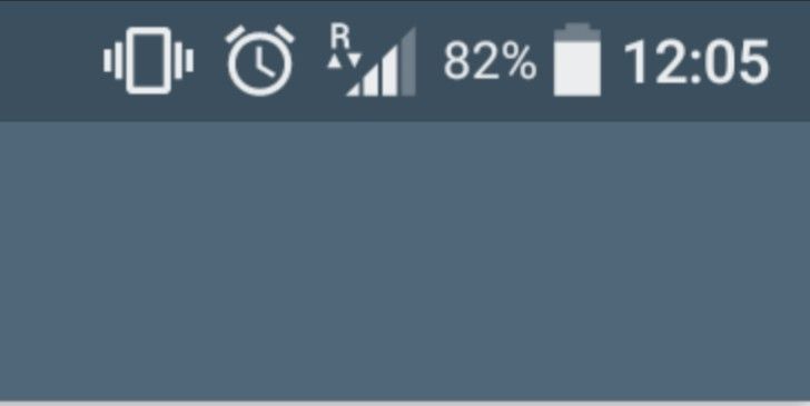 Print de um celular exibindo o ícone de Roaming