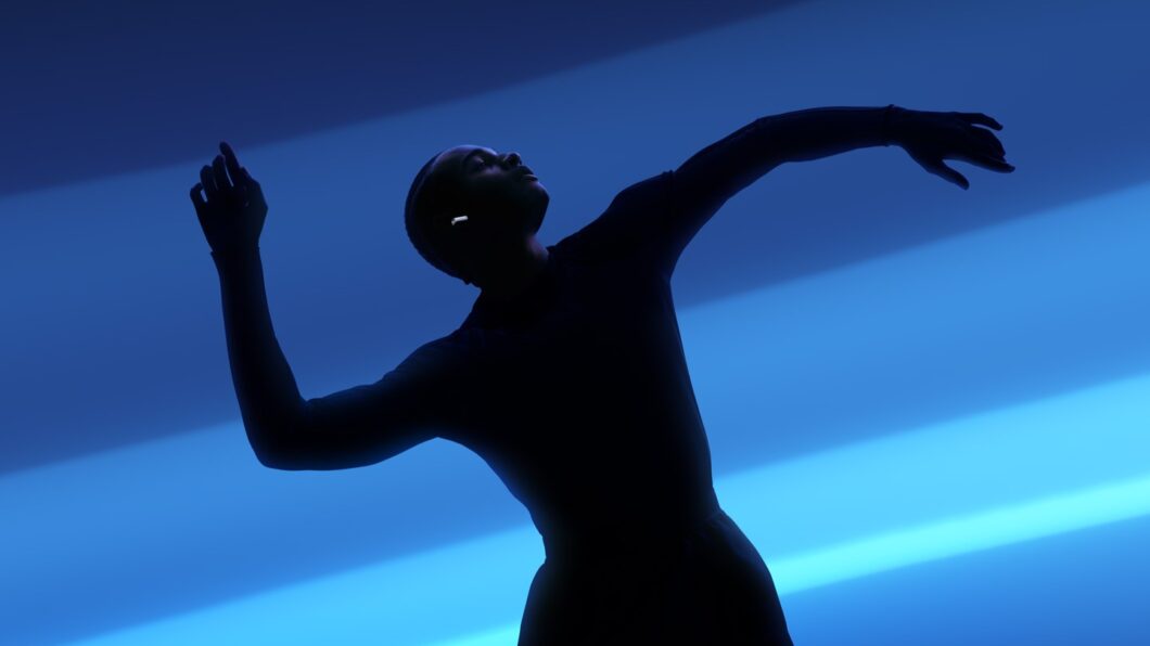 Apple AirPods 4 (imagem: divulgação)