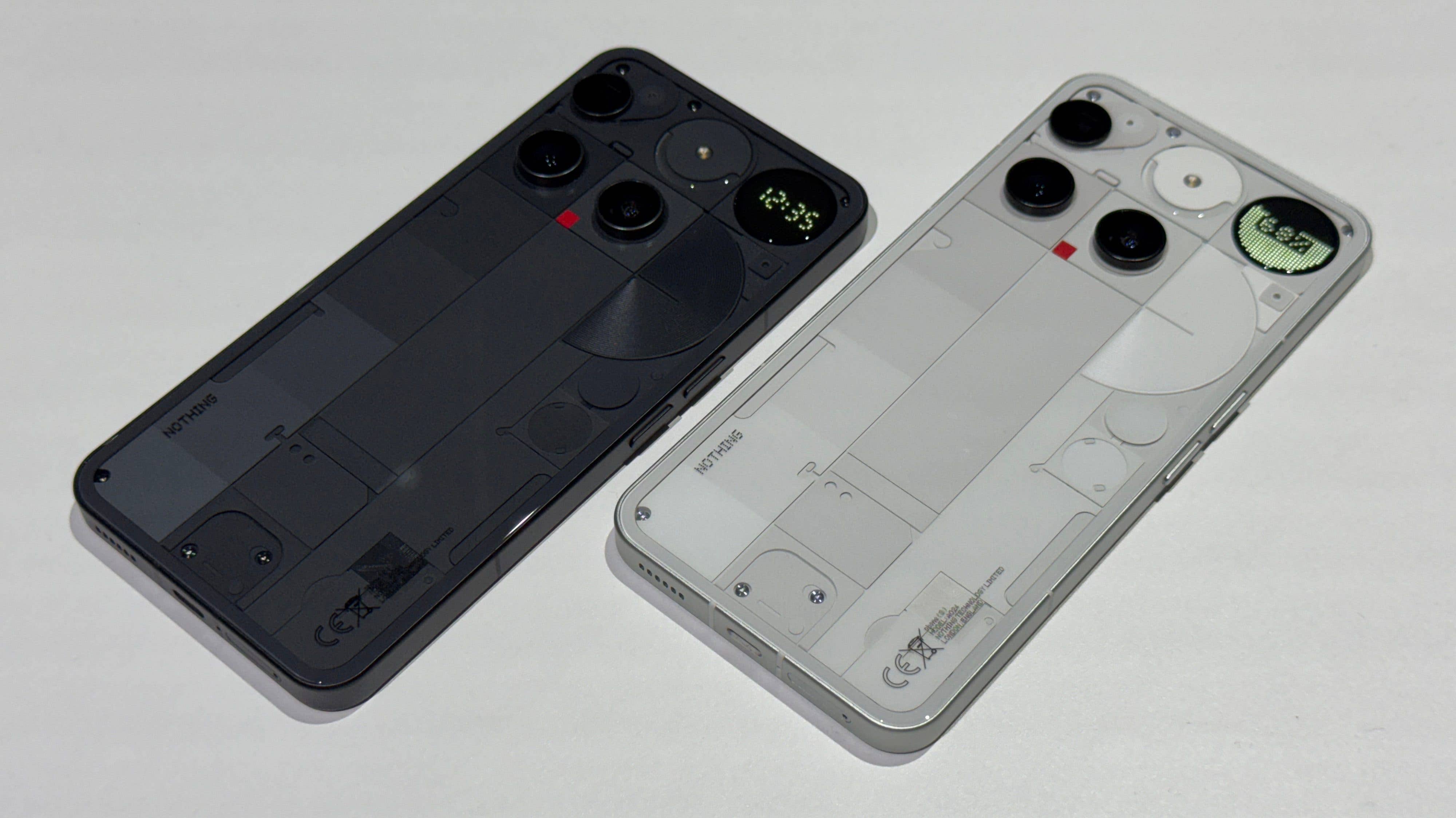 Nothing Phone 3 seen in both colors.