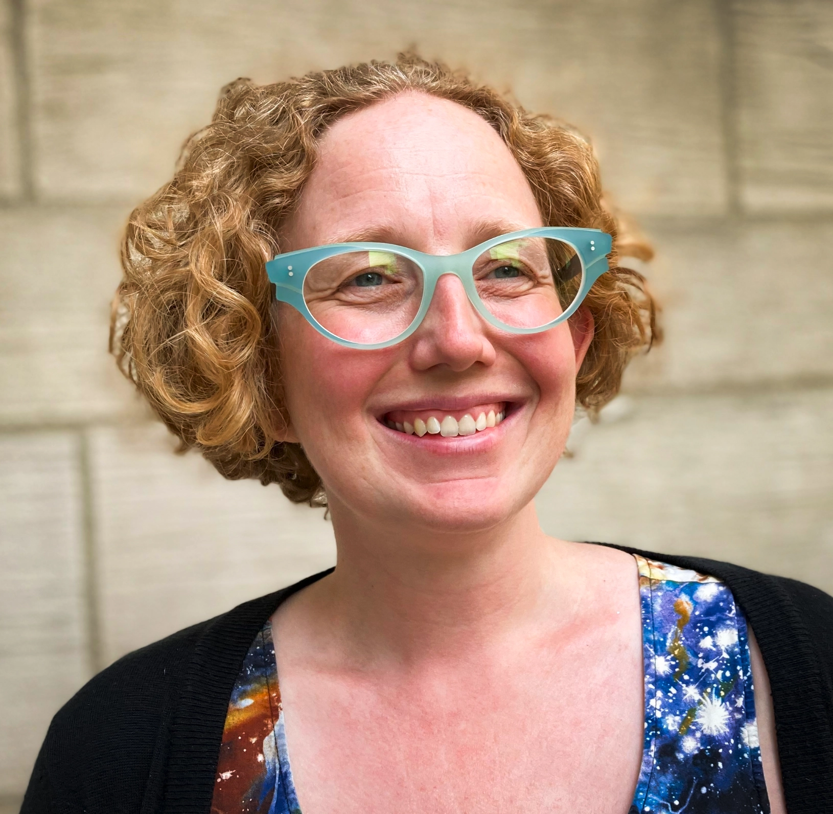 Portrait of Tera Levin.