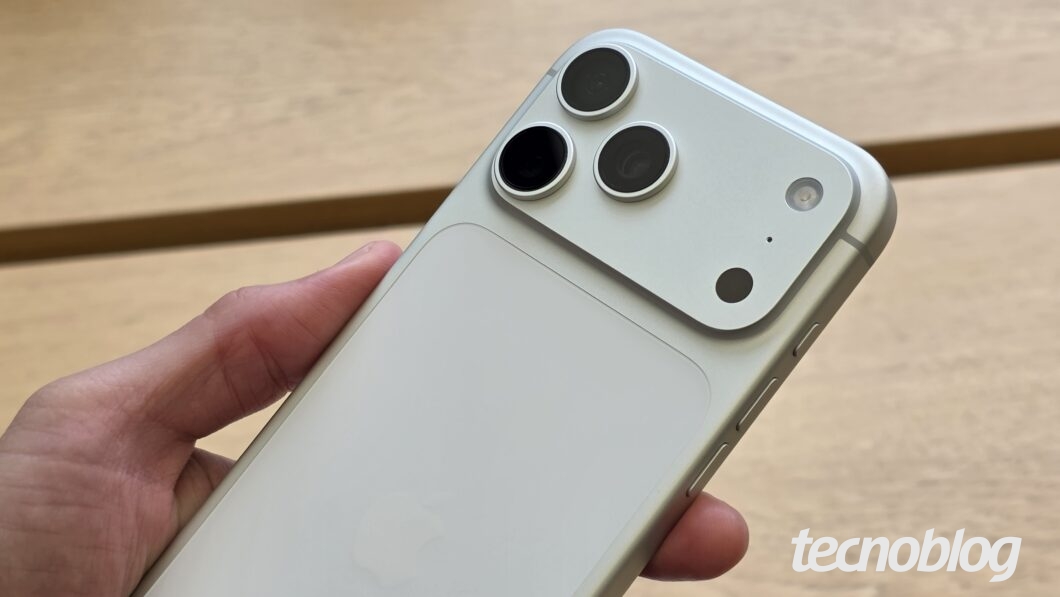 Traseira iPhone 17 Pro Max