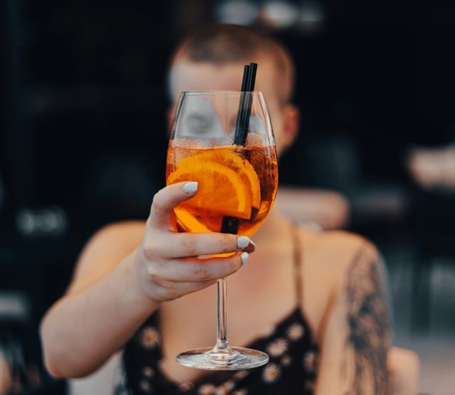 One Simple Step Promises to Reduce Your Drinking. But Does It Work?