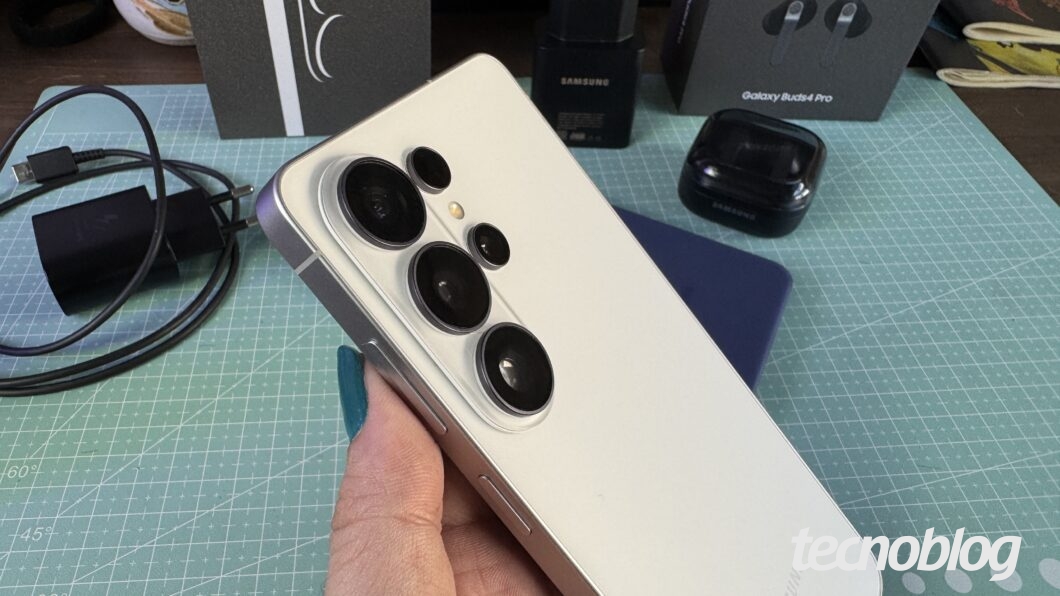 Módulo de câmeras do Galaxy S26 Ultra em close