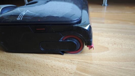 Dreame T16 Pro Heat nah von der Seite