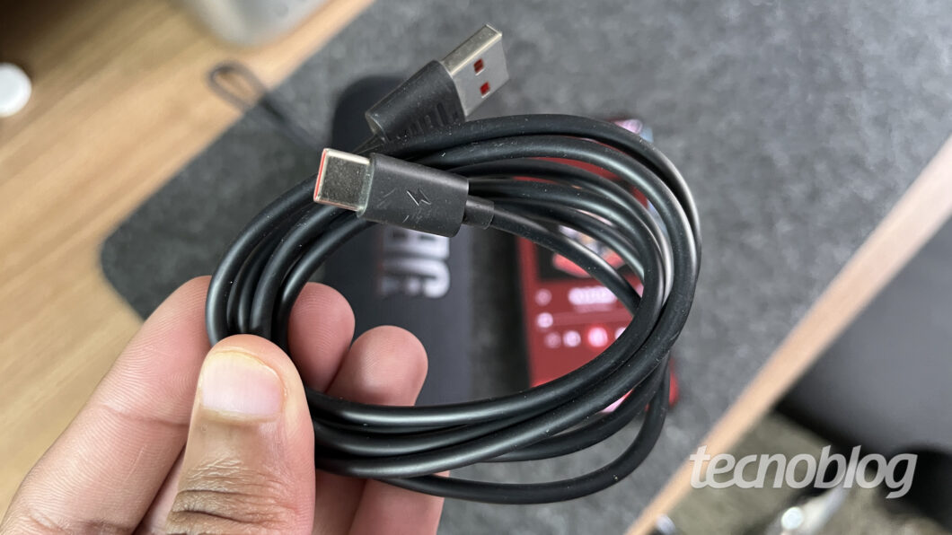 JBL Flip 6 (Imagem: Darlan Helder/Tecnoblog)